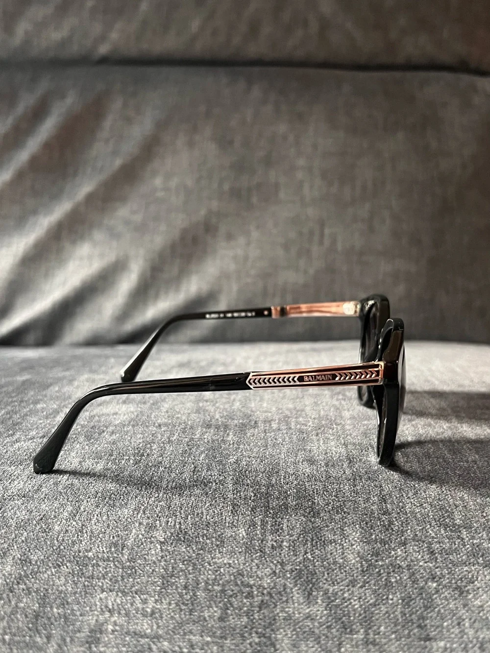 Balmain Black Round Sunglasses - Classic Style